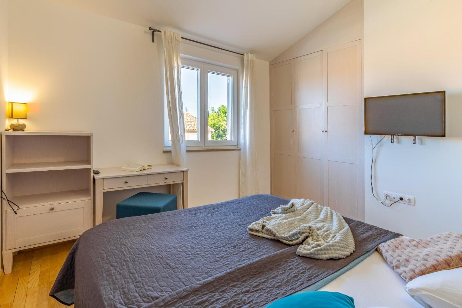 Villas Lotus With Pool And Jacuzzi Pula Buitenkant foto