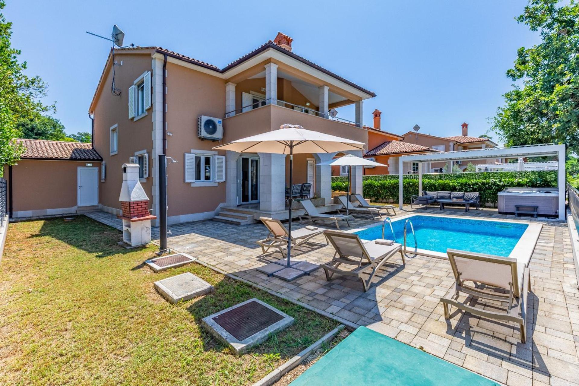 Villas Lotus With Pool And Jacuzzi Pula Buitenkant foto