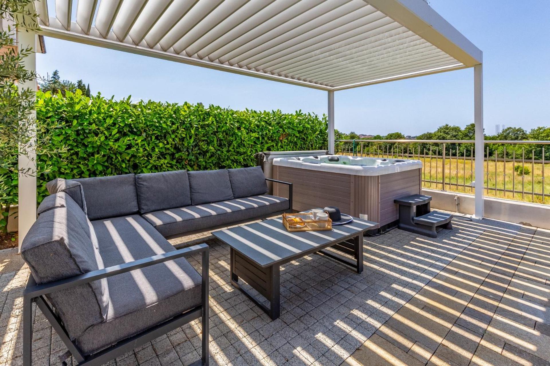 Villas Lotus With Pool And Jacuzzi Pula Buitenkant foto